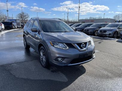 Used 2016 Nissan Rogue SL w/ SL Premium Package