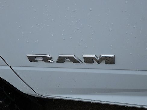 Used 2022 RAM 3500 Tradesman AWD/4WD image 16