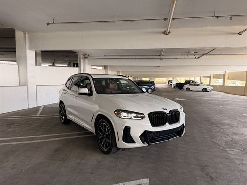 Used 2023 BMW X3 sDrive30i w/ M Sport Package RWD image 6