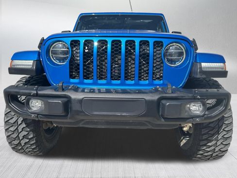 Used 2021 Jeep Gladiator Sport AWD/4WD image 2