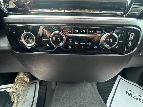 Used 2023 Chevrolet Silverado 1500 LT AWD/4WD image 13