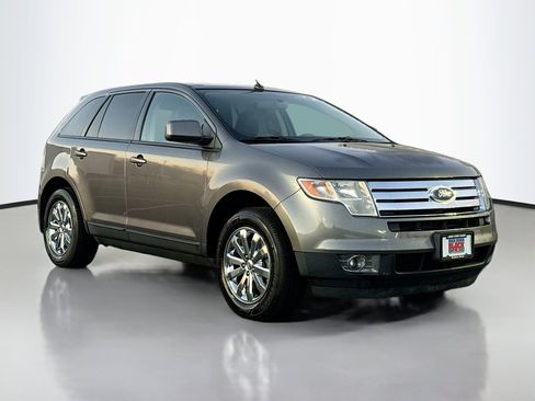 Used 2010 Ford Edge SEL image 1