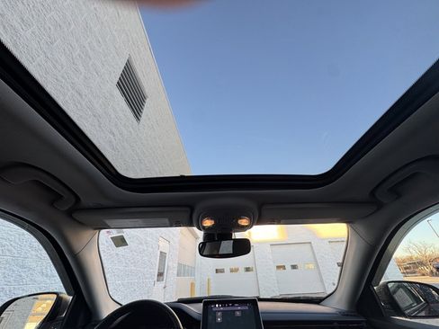 Used 2022 Jeep Compass Trailhawk w/ Sun and Sound Group image 10