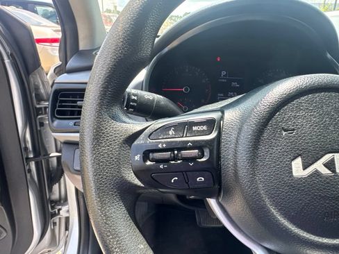 Used 2023 Kia Rio LX FWD image 17