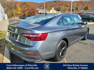 Certified 2022 Volkswagen Jetta SE video 3