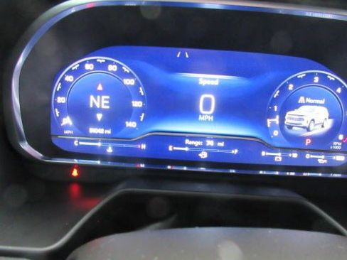 Certified 2024 Chevrolet Tahoe LT image 23