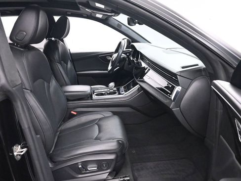 Used 2023 Audi Q8 Prestige w/ Prestige Package AWD/4WD image 26