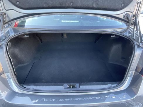 Used 2019 Subaru Legacy 2.5i Limited image 26