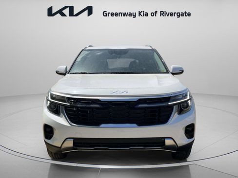 New 2026 Kia Seltos S FWD image 2
