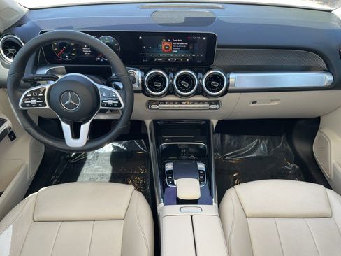 Used 2020 Mercedes-Benz GLB 250 image 13