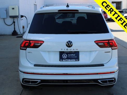 Certified 2023 Volkswagen Tiguan SEL R-Line image 5