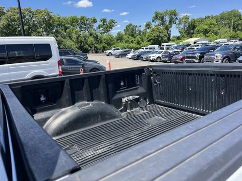Used 2019 Ford F150 Lariat AWD/4WD image 11