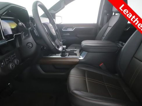 Used 2026 Chevrolet Silverado 1500 High Country w/ Midnight Edition image 17