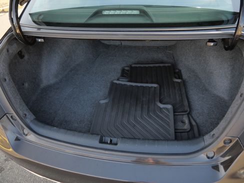 Used 2016 Honda Accord EX-L image 19