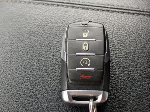 Used 2020 RAM 1500 Big Horn image 32