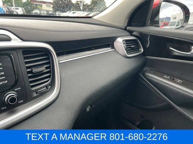 Used 2018 Kia Sorento LX AWD/4WD image 23