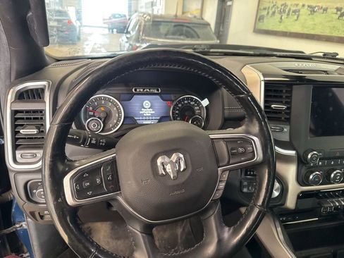 Used 2019 RAM 1500 Laramie w/ Sport Appearance Package image 18