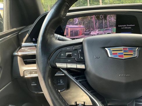 Used 2023 Cadillac Escalade Sport w/ LPO, ONYX Package AWD/4WD image 10