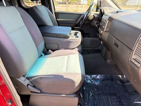 Used 2004 Nissan Titan SE w/ (Pop) Se Popular Pkg W/Bench image 18