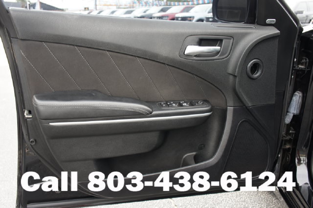 Used 2023 Dodge Charger SXT RWD image 17