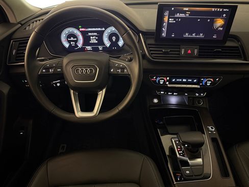Certified 2025 Audi Q5 2.0T Premium w/ Convenience Plus Package AWD/4WD image 27