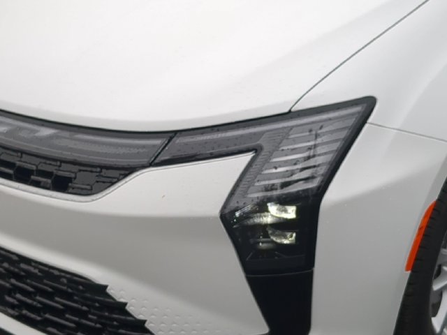 New 2027 Chrysler Pacifica Select FWD image 10