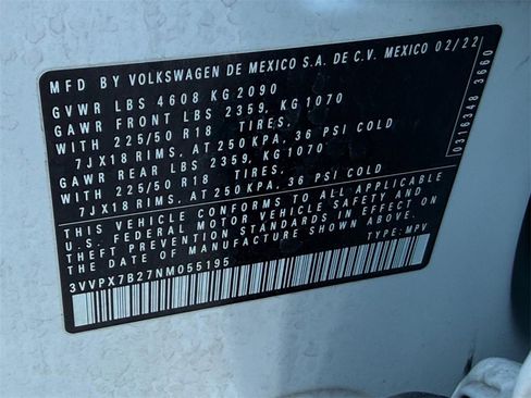 Certified 2022 Volkswagen Taos SE image 24