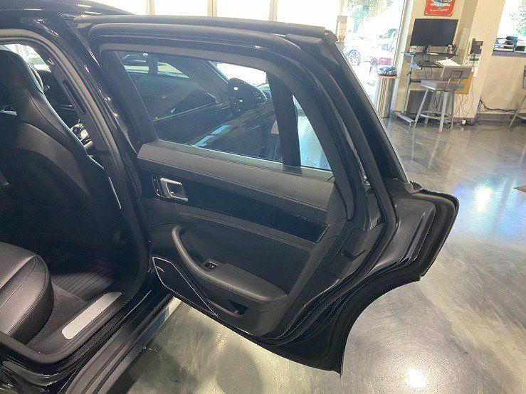 Used 2018 Porsche Panamera 4S AWD/4WD image 18