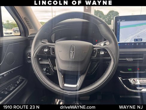 Certified 2024 Lincoln Corsair Reserve w/ Equipment Group 201A AWD/4WD image 25