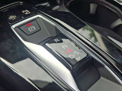 New 2025 Audi Q5 Premium Plus image 13