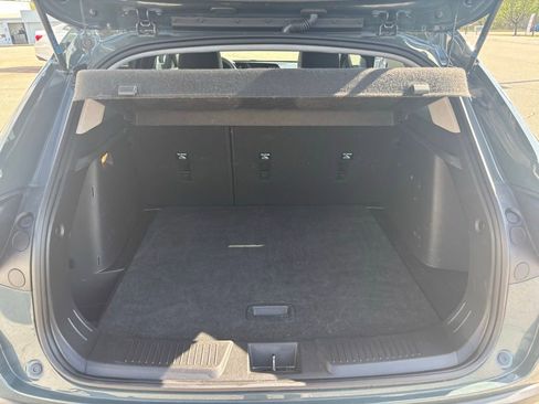 Used 2025 Chevrolet Trax LT image 9