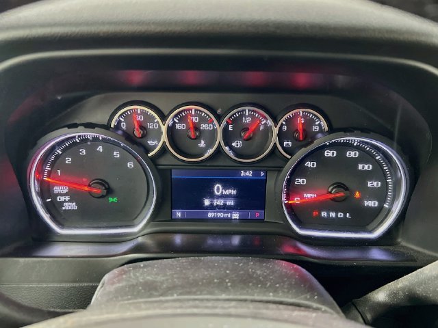 Used 2019 Chevrolet Silverado 1500 RST AWD/4WD image 14