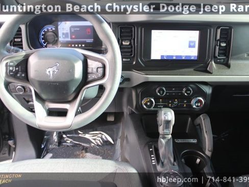 Used 2021 Ford Bronco 4-Door w/ Sasquatch Package image 10