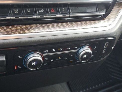 Certified 2024 GMC Sierra 2500 SLE w/ SLE Value Package; image 29