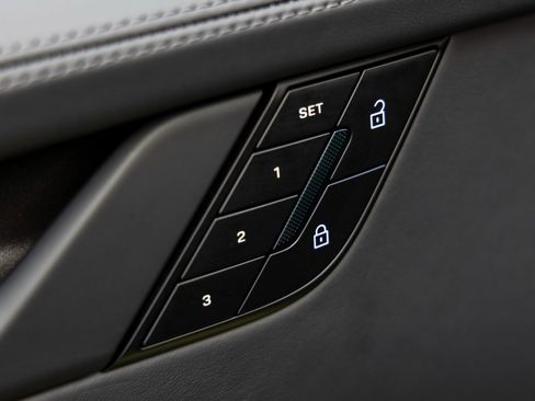 Certified 2025 Porsche 911 Carrera 4 GTS image 22