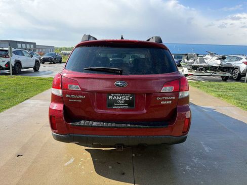 Used 2014 Subaru Outback 2.5i Premium w/ Popular Package #1A AWD/4WD image 5