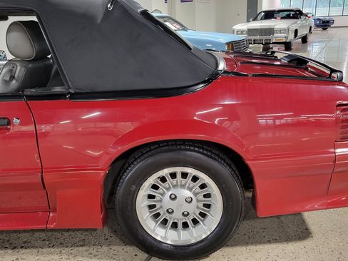 Used 1989 Ford Mustang GT RWD image 26