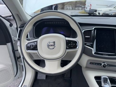 Used 2024 Volvo XC90 B6 Ultimate image 18