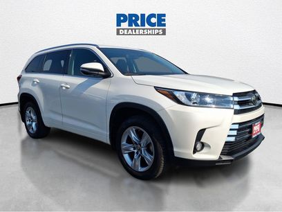 Used 2017 Toyota Highlander Limited