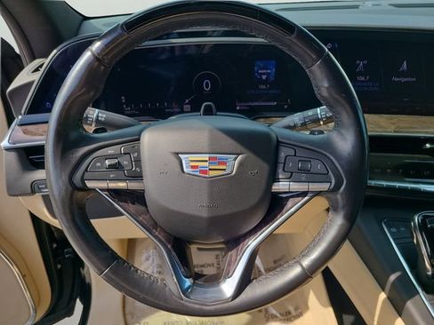 Used 2023 Cadillac Escalade ESV Premium Luxury RWD image 31