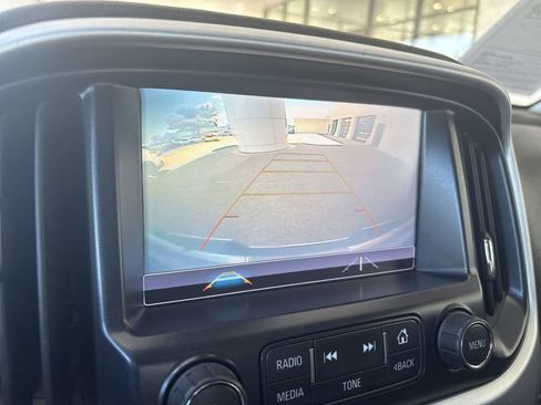 Certified 2018 GMC Canyon SLT w/ Driver Alert Package RWD image 15