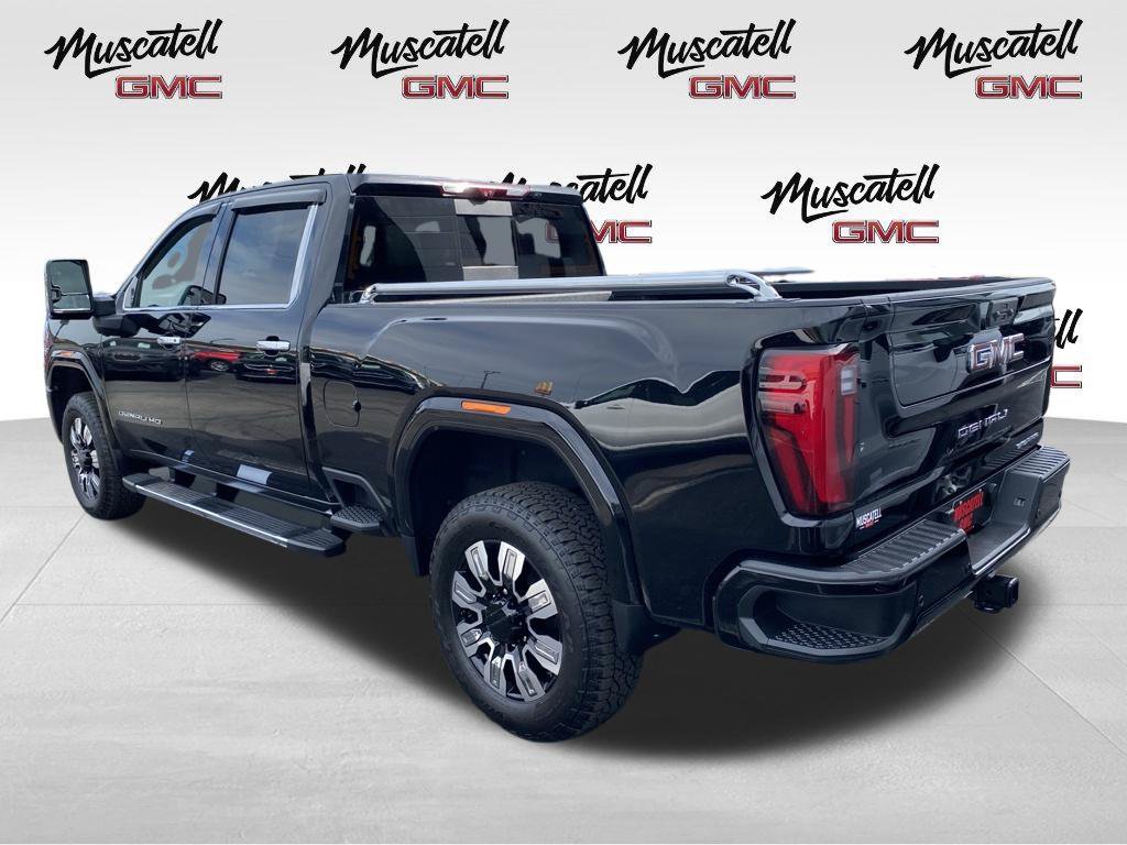 Used 2024 GMC Sierra 3500 Denali w/ Denali Reserve Package AWD/4WD image 5
