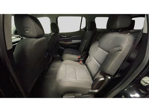 Used 2022 GMC Acadia SLE w/ Elevation Edition AWD/4WD image 14