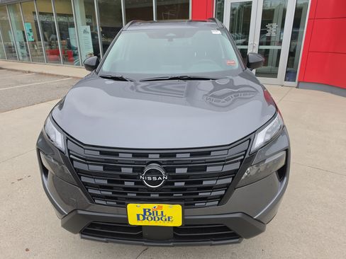New 2026 Nissan Rogue Dark Armor AWD/4WD image 10