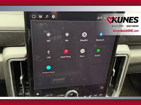 Used 2025 GMC Yukon XL Elevation w/ Elevation Premium Package AWD/4WD image 27