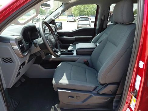 Used 2025 Ford F150 XLT w/ Equipment Group 301A Standard AWD/4WD image 23