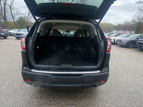 Used 2023 Subaru Ascent Premium w/ Convenience Package AWD/4WD image 33