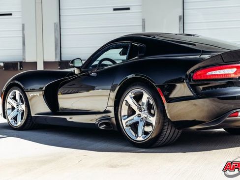 Used 2017 Dodge Viper SRT-10 RWD image 44