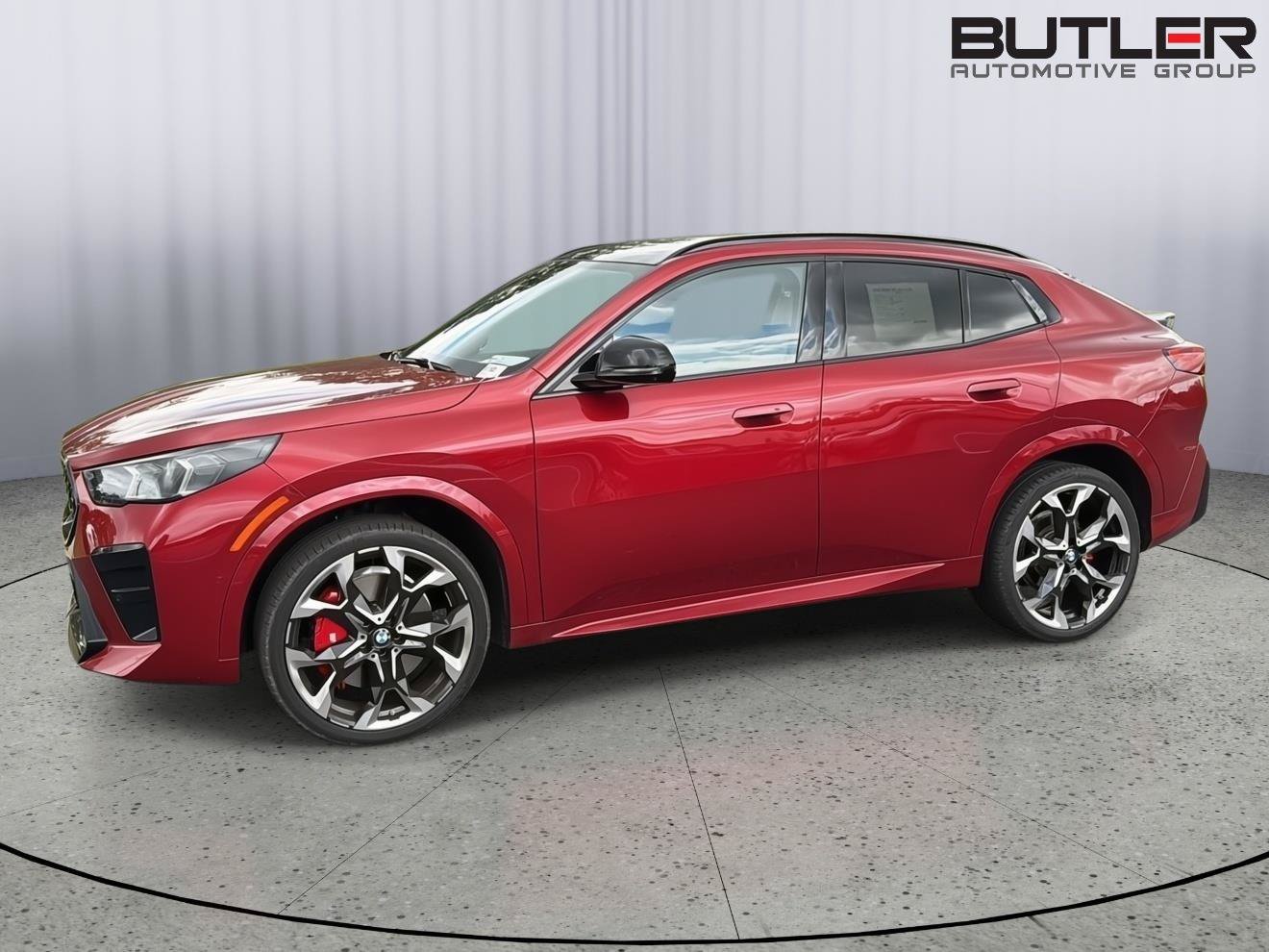 Used 2026 BMW X2 xDrive28i w/ Technology Package AWD/4WD image 3
