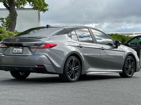 Used 2025 Toyota Camry XSE w/ Premium Plus Package FWD image 4